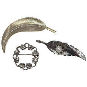 Vintage Silver Tone Leaf Brooch Pin Lapel Pin Autumn Costume Jewelry Set